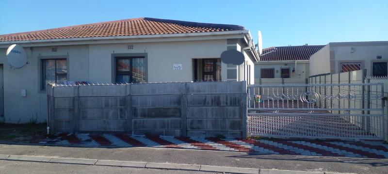 3 Bedroom Property for Sale in Mandalay Western Cape